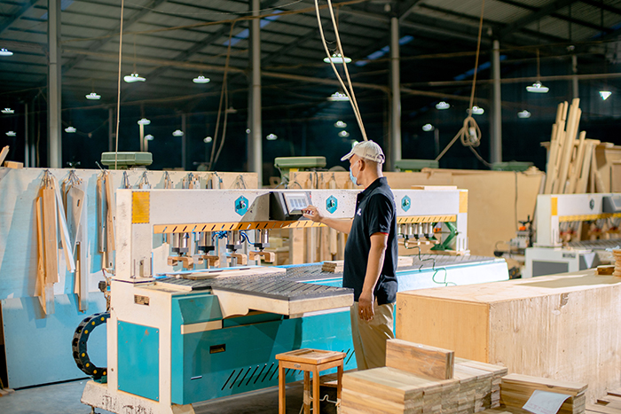 IDTech Furniture Manufacturing Solutions